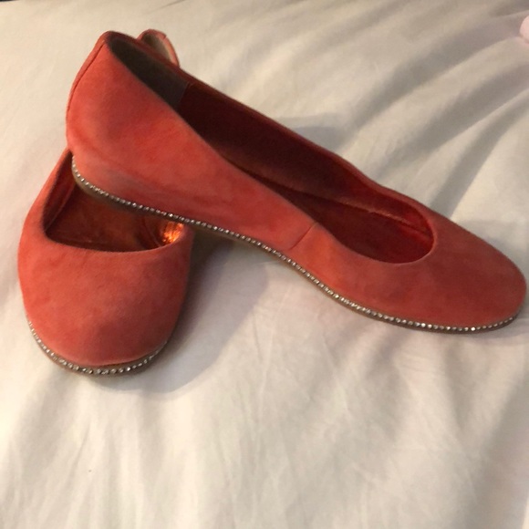 Donald J. Pliner Shoes - Donald J. Pliner suede flats Donald J. Pliner Shoes - Donald J. Pliner suede flats